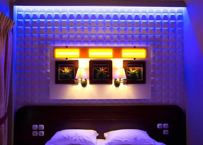 Segas Hotel 2*
